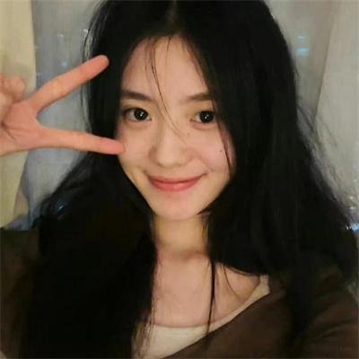 壁花女孩梦游中