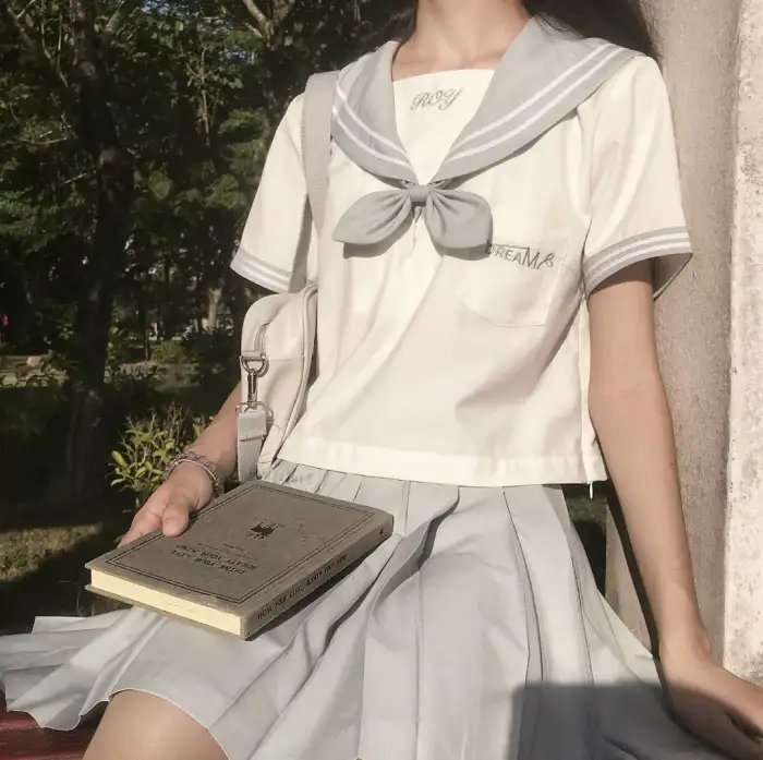 女人,有时是男人